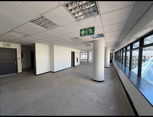 418M² OFFICE TO LET IN CAPE TOWN CITY CENTRE